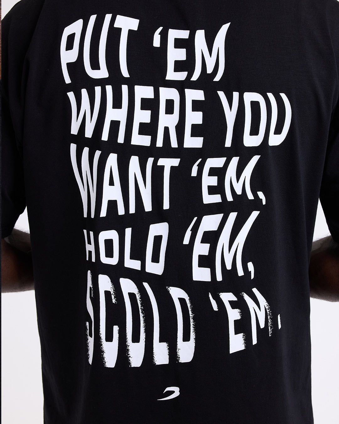 Футболка Hold 'Em Scold 'Em Oversized Чорна, XS