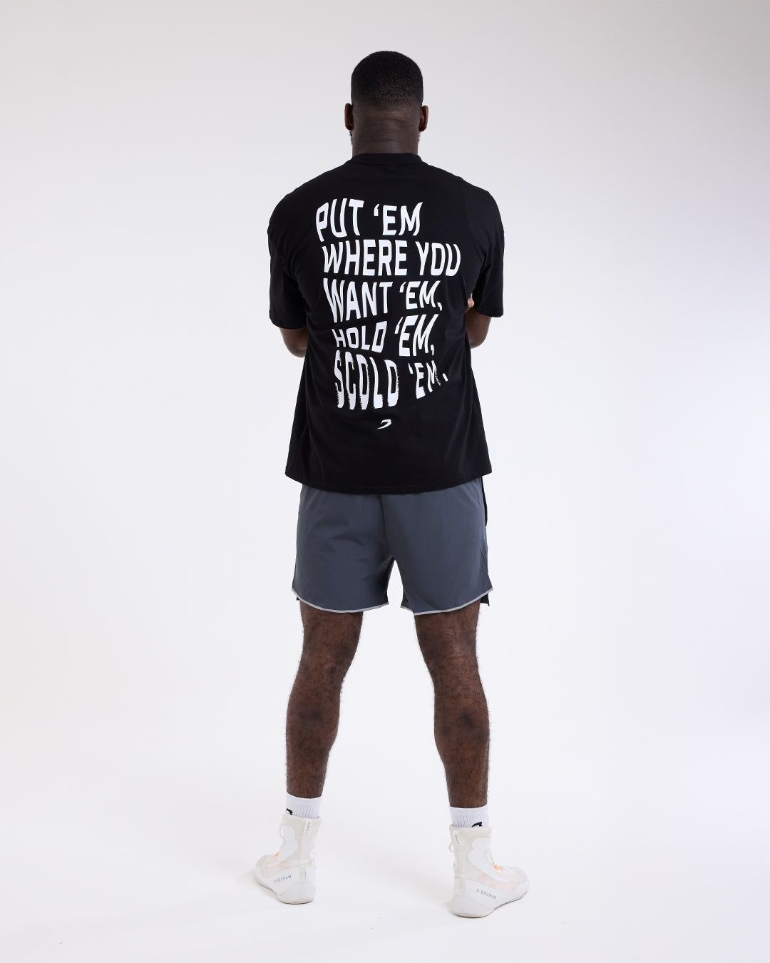 Футболка Hold 'Em Scold 'Em Oversized Чорна, XL