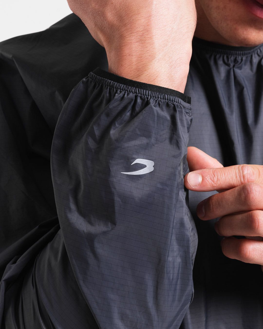 Вітровка Genaro Windbreaker Crew - Темно-сіра, XS